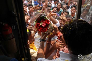 Legend-Movie-Team-Success-Tour